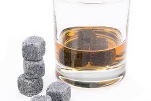 whisky rocks stones